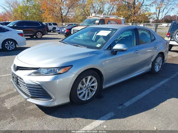 4T1C11AK2PU188020 2023 TOYOTA CAMRY - Image 2