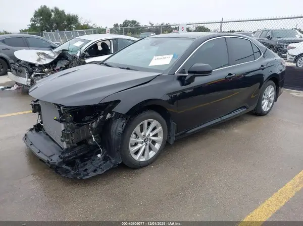 4T1C11AK2PU737330 2023 TOYOTA CAMRY - Image 2