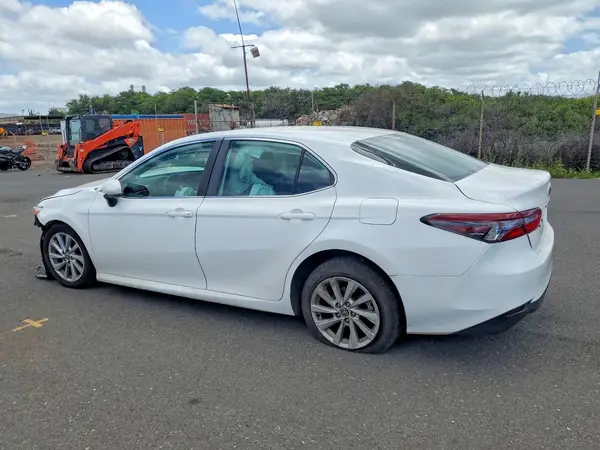 4T1C11AK2PU744455 2023 TOYOTA CAMRY - Image 2