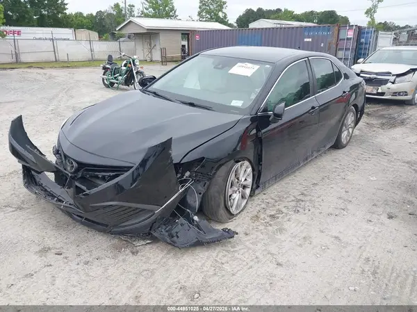 4T1C11AK2PU747825 2023 TOYOTA CAMRY - Image 2