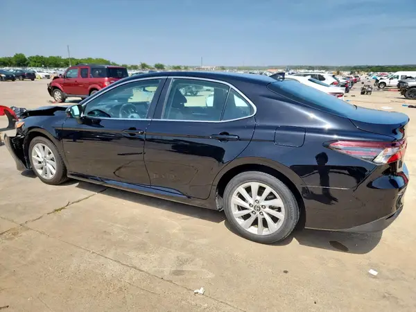 4T1C11AK2PU754323 2023 TOYOTA CAMRY - Image 2