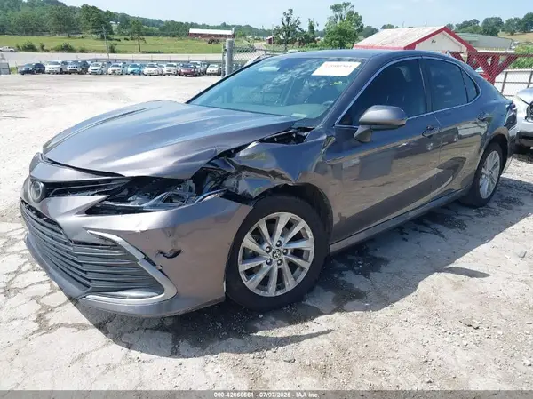 4T1C11AK2PU767007 2023 TOYOTA CAMRY - Image 2