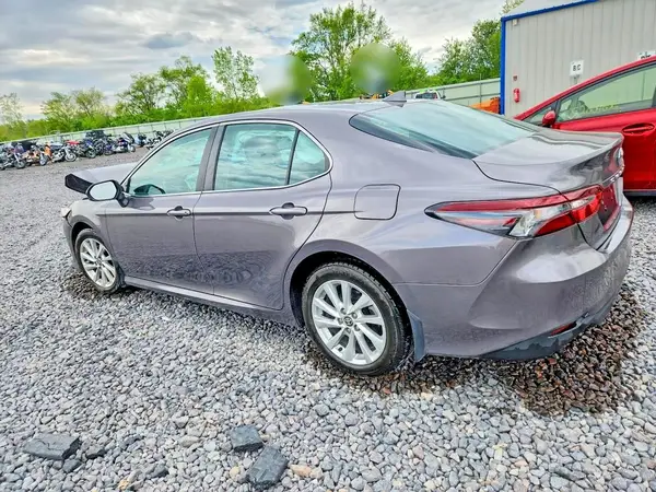 4T1C11AK2PU767637 2023 TOYOTA CAMRY - Image 2