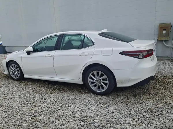4T1C11AK2PU773857 2023 TOYOTA CAMRY - Image 2