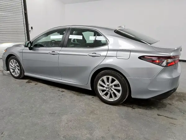 4T1C11AK2PU800409 2023 TOYOTA CAMRY - Image 2