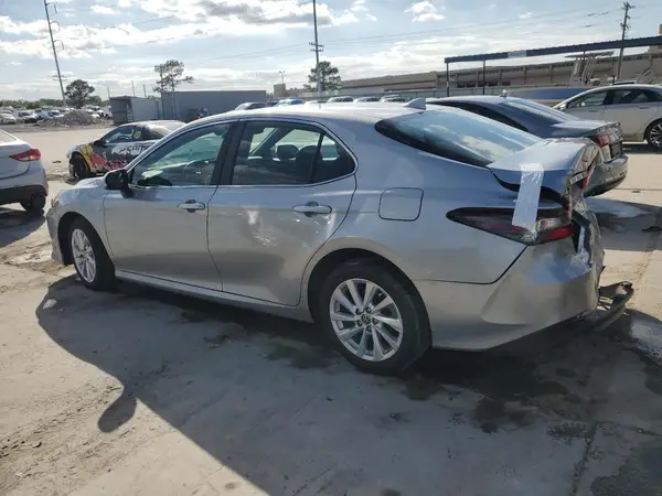 4T1C11AK2PU815329 2023 TOYOTA CAMRY - Image 2