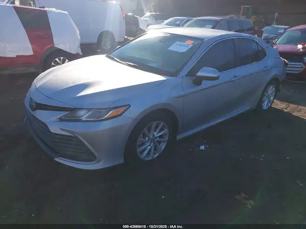 4T1C11AK2PU821650 2023 TOYOTA CAMRY - Image 2