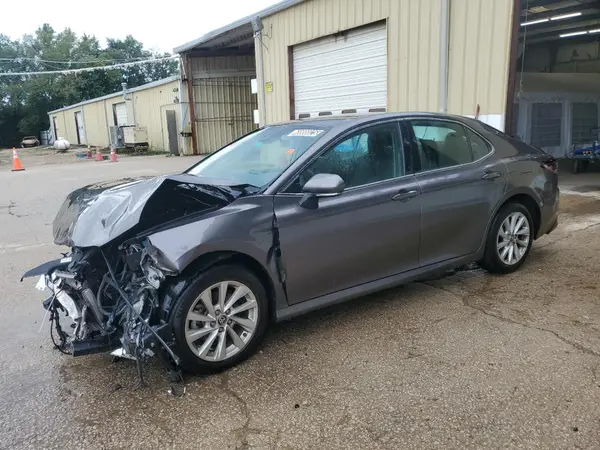 4T1C11AK2PU829084 2023 TOYOTA CAMRY - Image 1