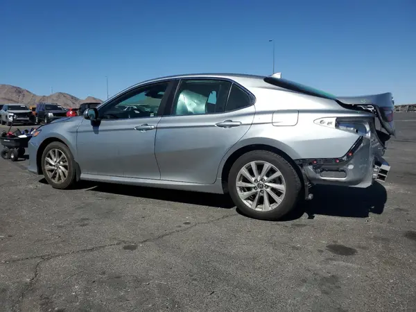 4T1C11AK2PU832101 2023 TOYOTA CAMRY - Image 2