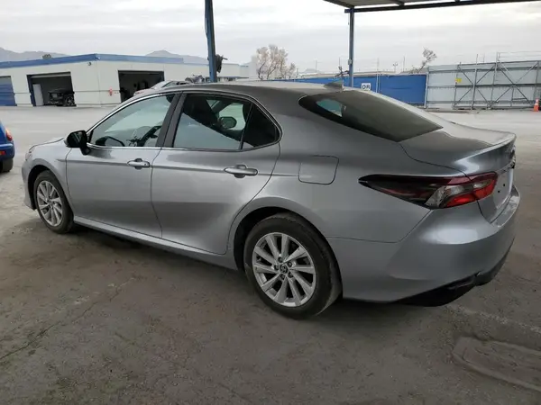 4T1C11AK2PU834172 2023 TOYOTA CAMRY - Image 2