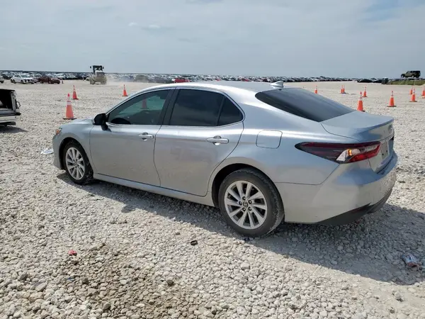 4T1C11AK2PU834415 2023 TOYOTA CAMRY - Image 2