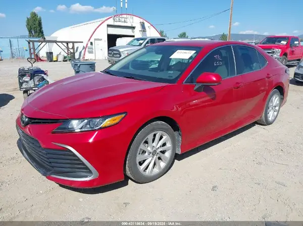 4T1C11AK2RU214912 2024 TOYOTA CAMRY - Image 2
