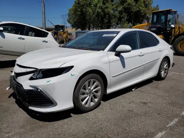 4T1C11AK2RU223285 2024 TOYOTA CAMRY - Image 1