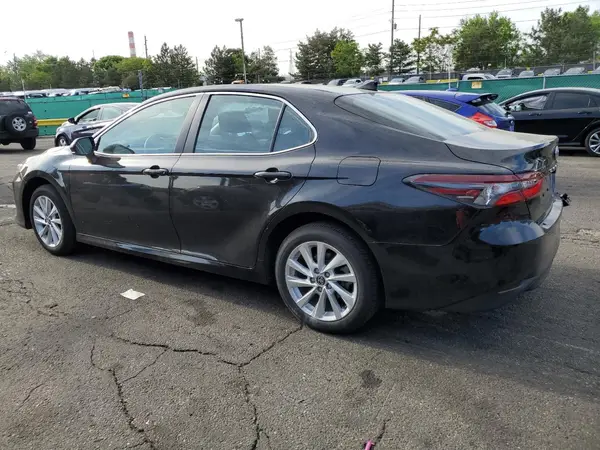 4T1C11AK2RU223576 2024 TOYOTA CAMRY - Image 2