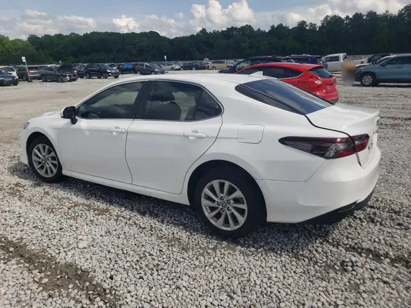 4T1C11AK2RU844817 2024 TOYOTA CAMRY - Image 2