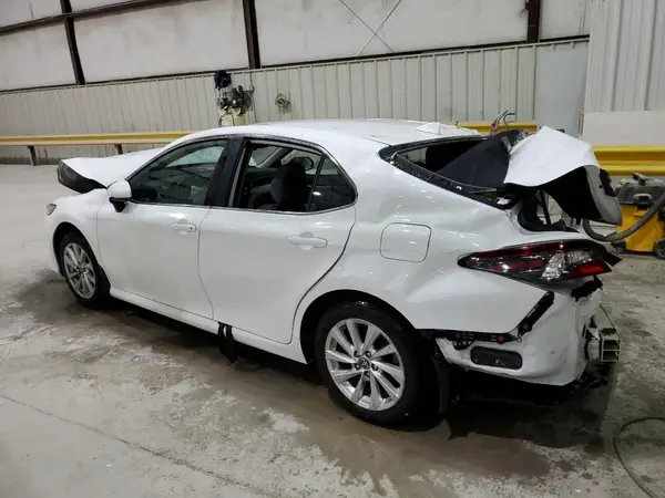 4T1C11AK2RU844848 2024 TOYOTA CAMRY - Image 2