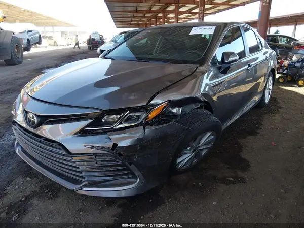 4T1C11AK2RU849774 2024 TOYOTA CAMRY - Image 2