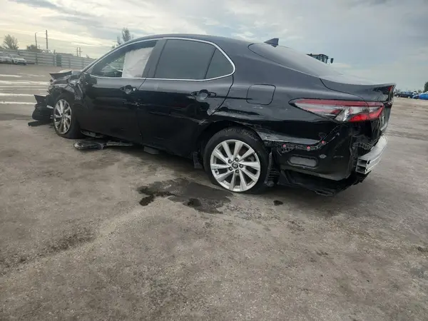 4T1C11AK2RU851797 2024 TOYOTA CAMRY - Image 2