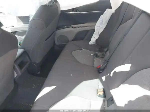 4T1C11AK2RU863352 2024 TOYOTA CAMRY - Image 8