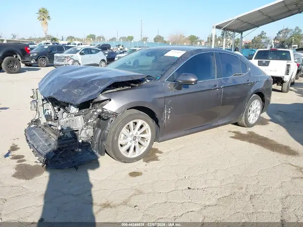 4T1C11AK2RU889465 2024 TOYOTA CAMRY - Image 2
