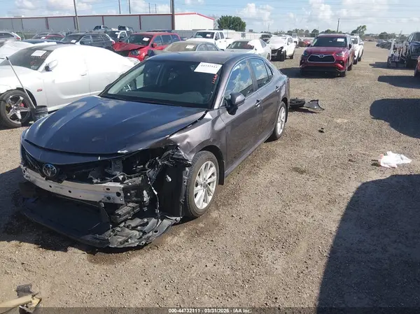 4T1C11AK2RU909407 2024 TOYOTA CAMRY - Image 2