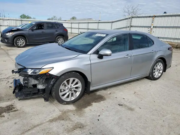 4T1C11AK2RU920309 2024 TOYOTA CAMRY - Image 1