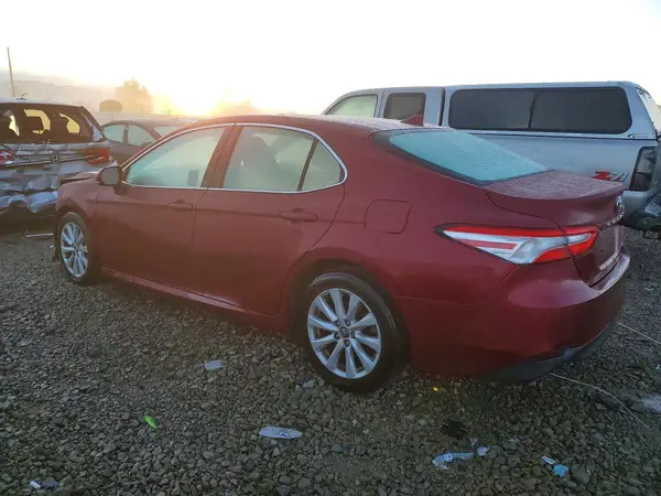 4T1C11AK3LU310913 2020 TOYOTA CAMRY - Image 2