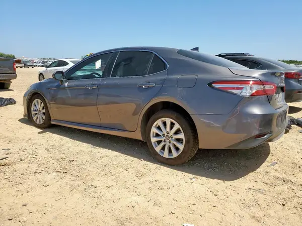 4T1C11AK3LU342518 2020 TOYOTA CAMRY - Image 2