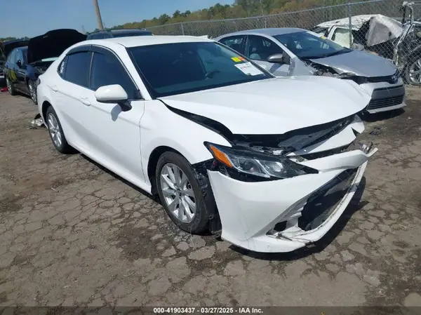 4T1C11AK3LU348822 2020 TOYOTA CAMRY - Image 1