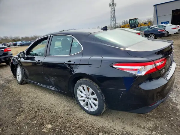 4T1C11AK3LU356869 2020 TOYOTA CAMRY - Image 2