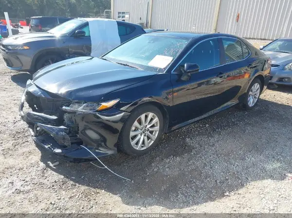 4T1C11AK3LU358301 2020 TOYOTA CAMRY - Image 2