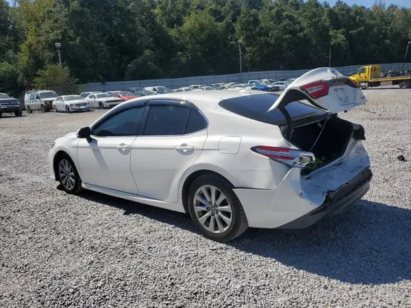 4T1C11AK3LU358623 2020 TOYOTA CAMRY - Image 2