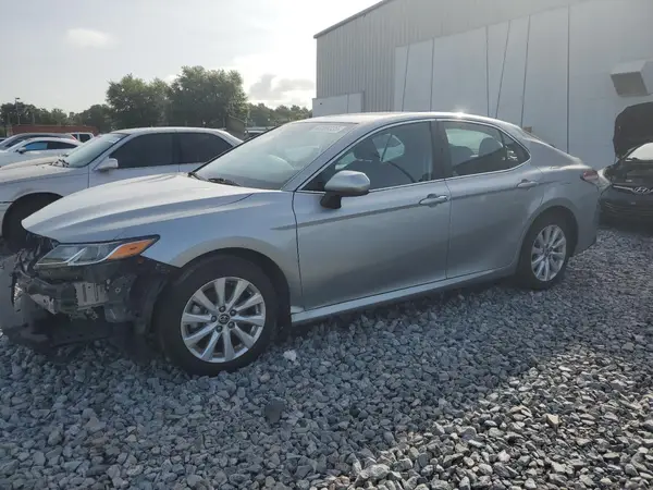 4T1C11AK3LU362526 2020 TOYOTA CAMRY - Image 1