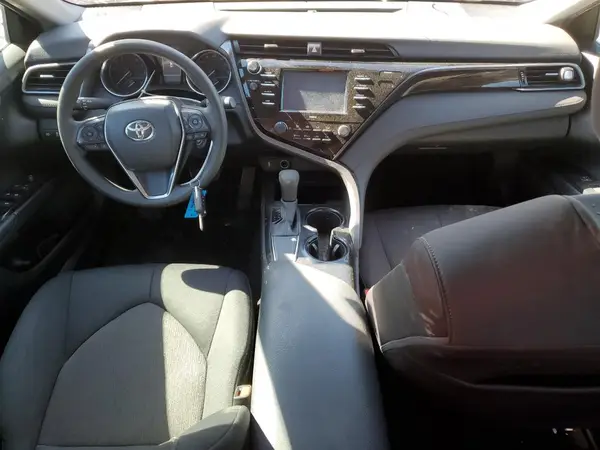 4T1C11AK3LU372697 2020 TOYOTA CAMRY - Image 8