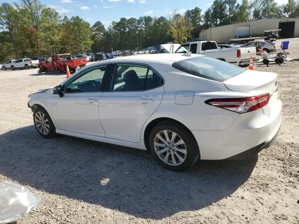 4T1C11AK3LU384851 2020 TOYOTA CAMRY - Image 2