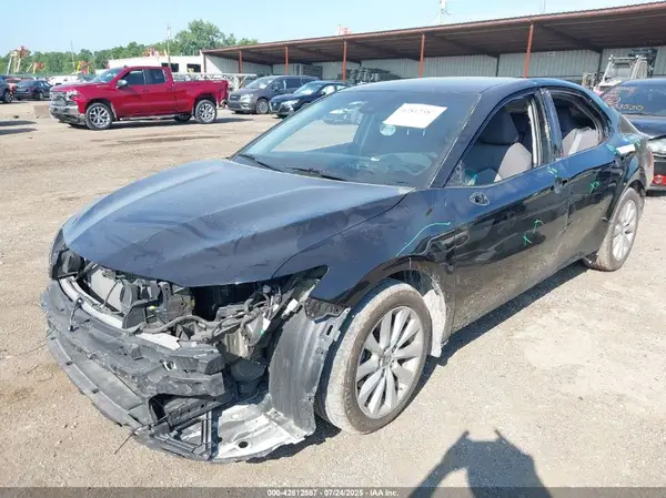 4T1C11AK3LU390164 2020 TOYOTA CAMRY - Image 2