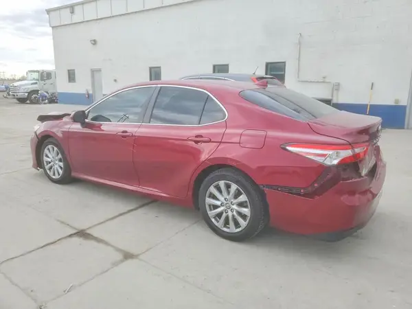 4T1C11AK3LU393744 2020 TOYOTA CAMRY - Image 2