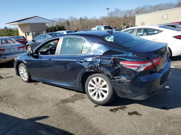 4T1C11AK3LU399494 2020 TOYOTA CAMRY - Image 2