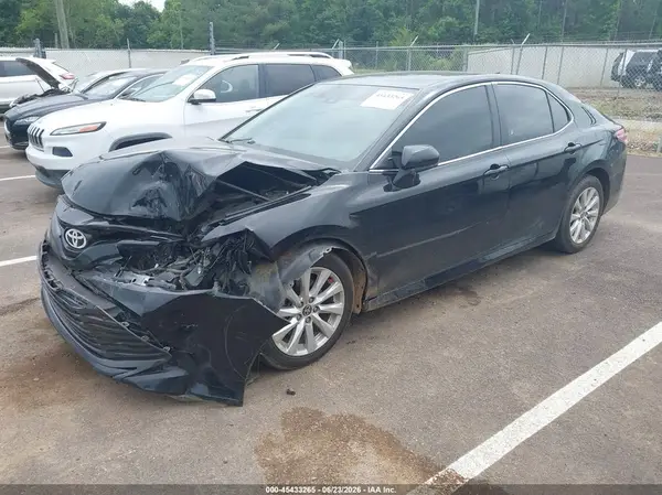 4T1C11AK3LU506205 2020 TOYOTA CAMRY - Image 2