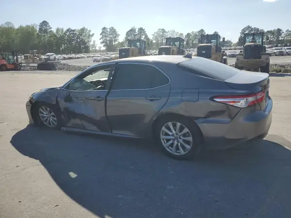 4T1C11AK3LU509945 2020 TOYOTA CAMRY - Image 2