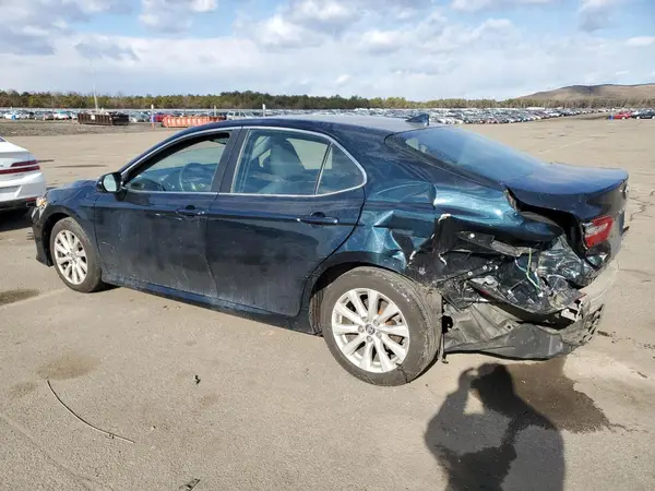 4T1C11AK3LU877476 2020 TOYOTA CAMRY - Image 2