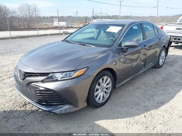 4T1C11AK3LU878661 2020 TOYOTA CAMRY - Image 2