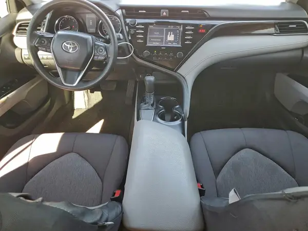 4T1C11AK3LU884525 2020 TOYOTA CAMRY - Image 8