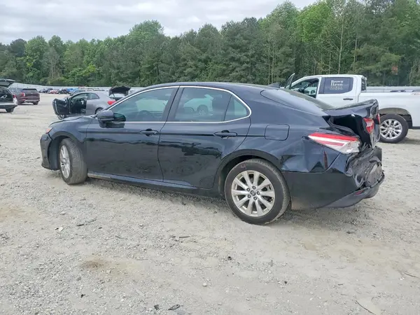 4T1C11AK3LU887618 2020 TOYOTA CAMRY - Image 2