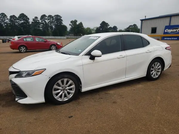 4T1C11AK3LU890969 2020 TOYOTA CAMRY - Image 1