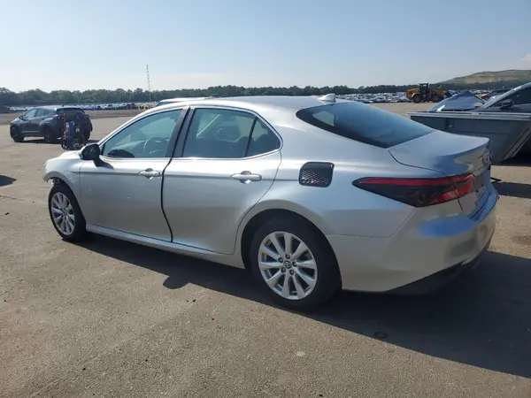 4T1C11AK3LU892883 2020 TOYOTA CAMRY - Image 2