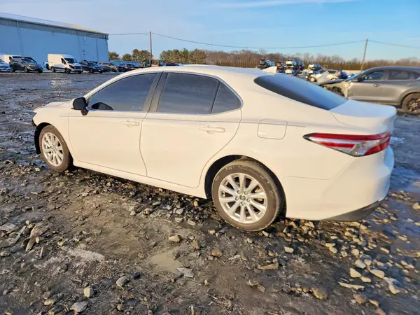 4T1C11AK3LU898229 2020 TOYOTA CAMRY - Image 2