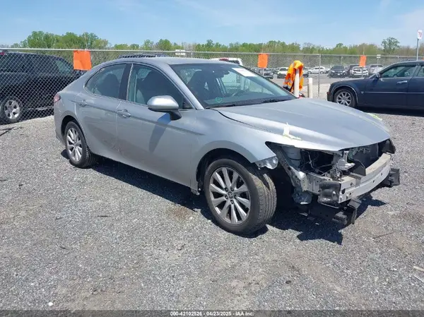 4T1C11AK3LU906023 2020 TOYOTA CAMRY - Image 1