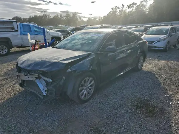 4T1C11AK3LU908502 2020 TOYOTA CAMRY - Image 1