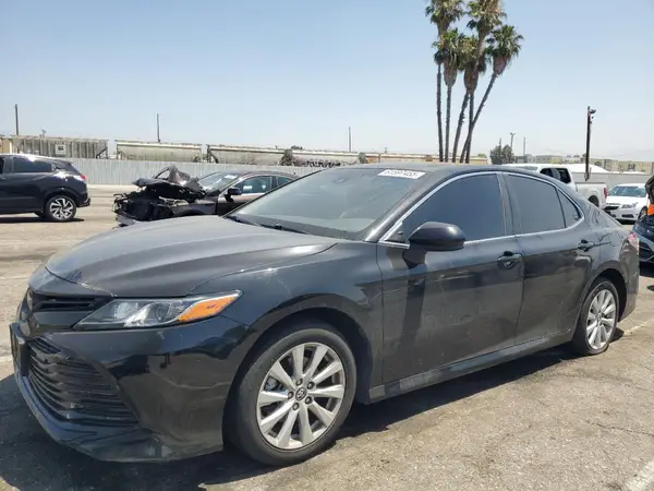 4T1C11AK3LU915868 2020 TOYOTA CAMRY - Image 1